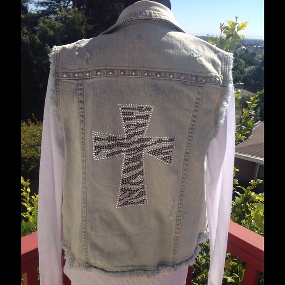 sweet  possibilities with this jean jacket✝️ - Picture 2 of 4
